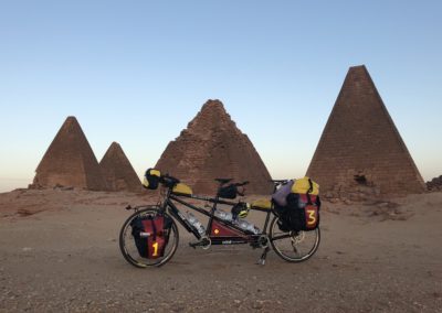 Tandem Africa Team Bike in front of Pyramids
